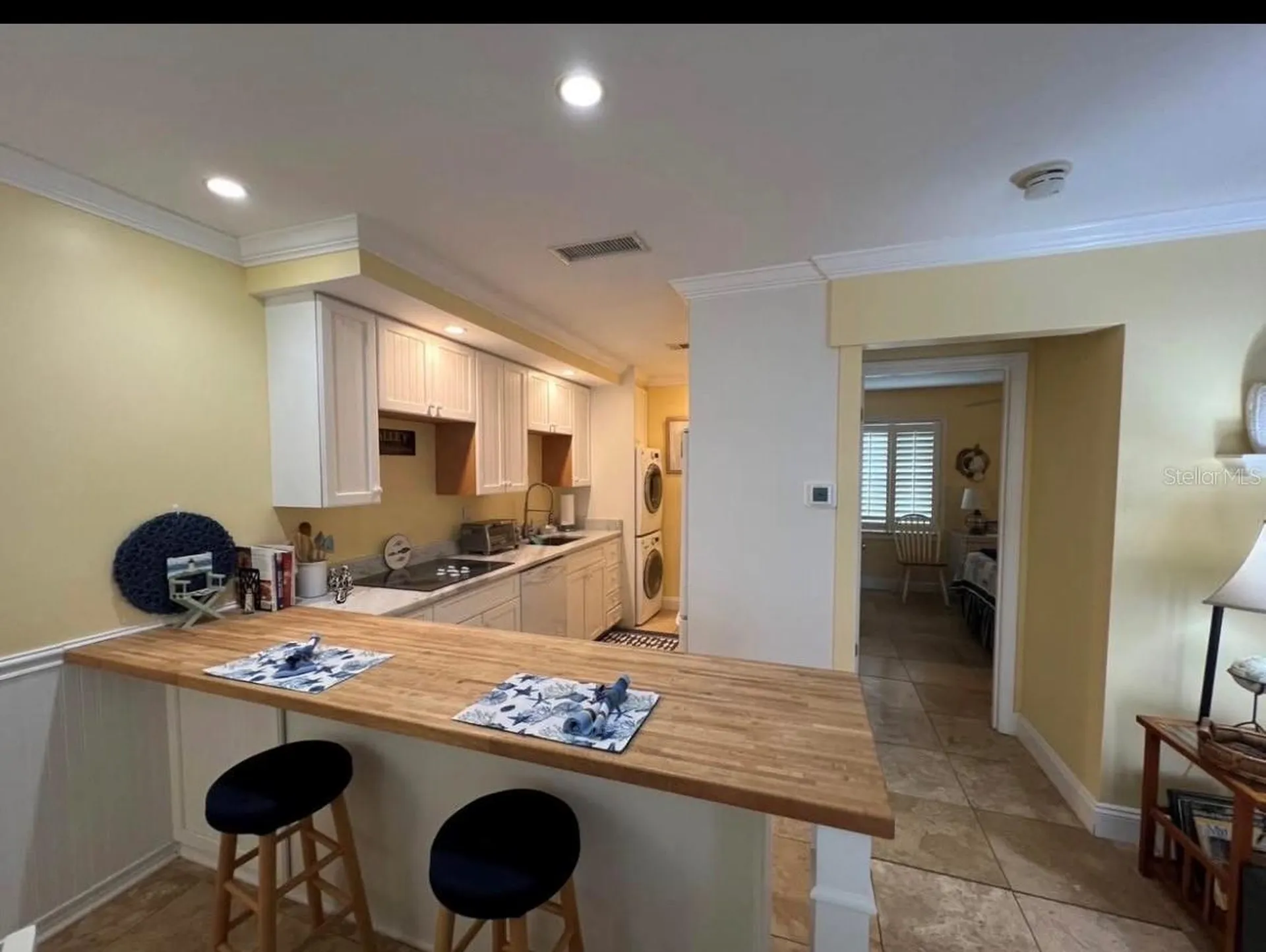 5164 Beach Drive SE St Petersburg FL 33705