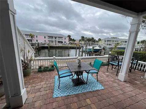 5164 Beach Drive SE St Petersburg FL 33705