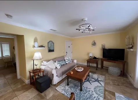 5164 Beach Drive SE St Petersburg FL 33705