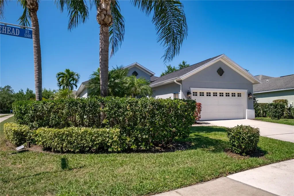 5546 Whitehead Street Bradenton FL 34203