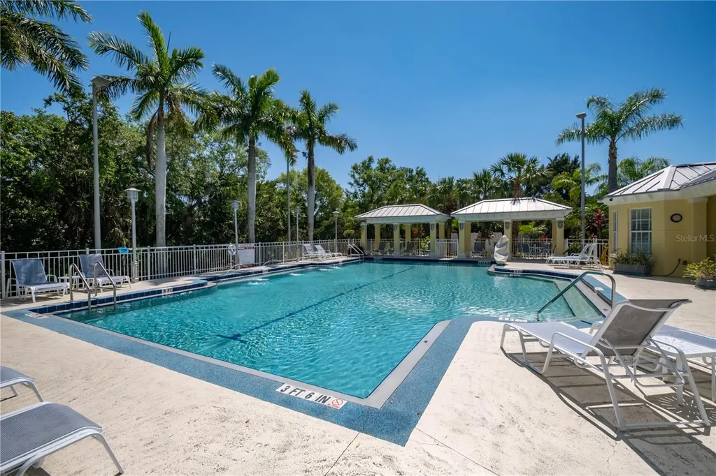 5546 Whitehead Street Bradenton FL 34203