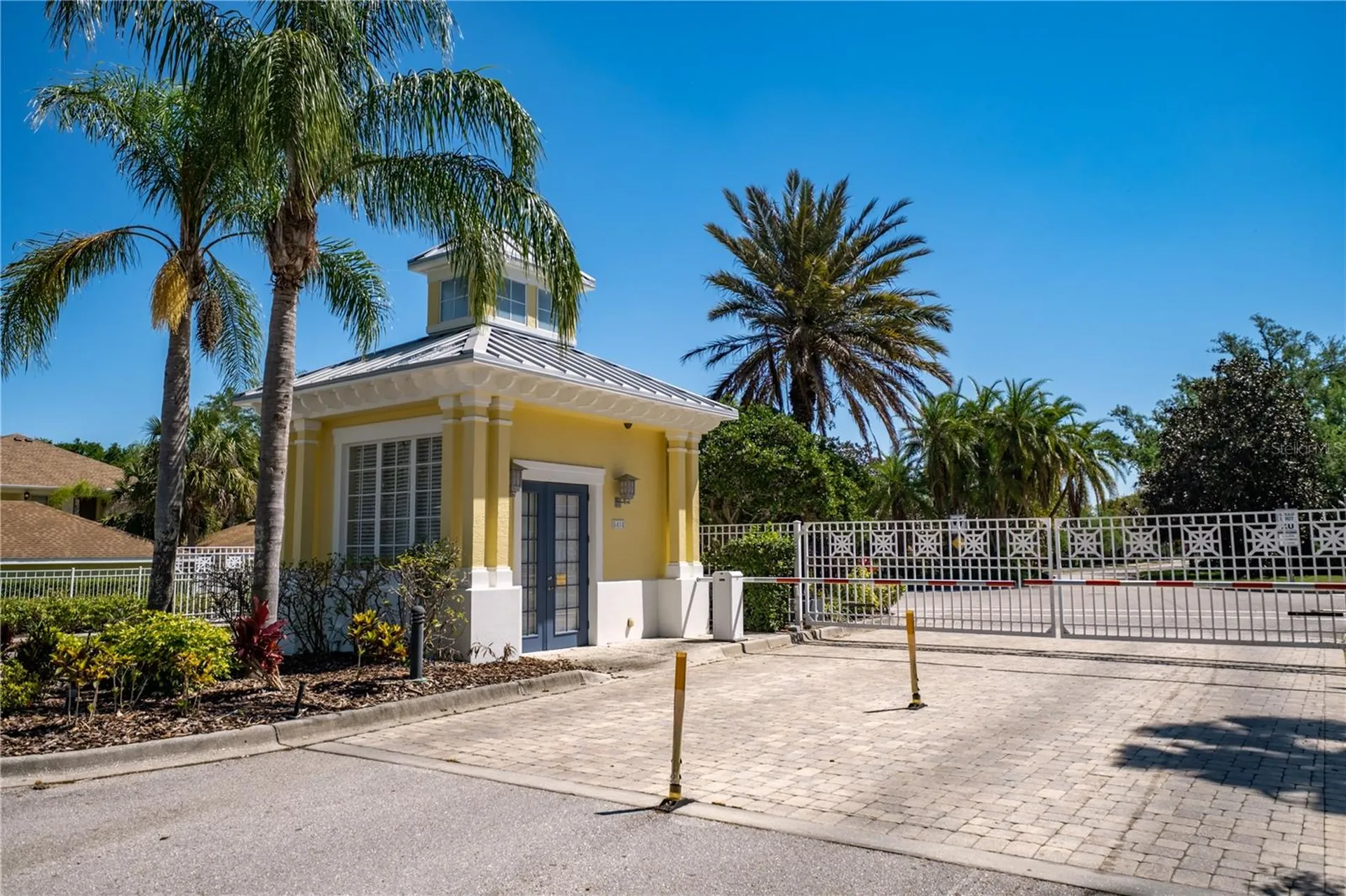 5546 Whitehead Street Bradenton FL 34203