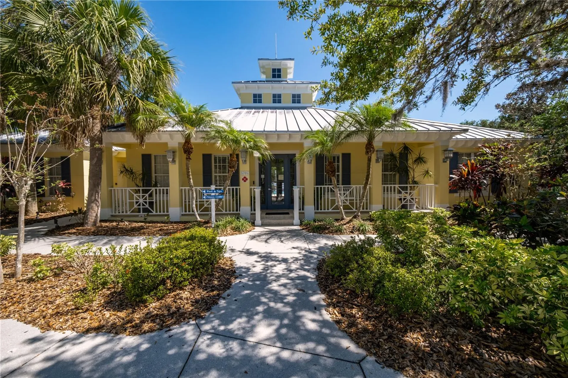5546 Whitehead Street Bradenton FL 34203