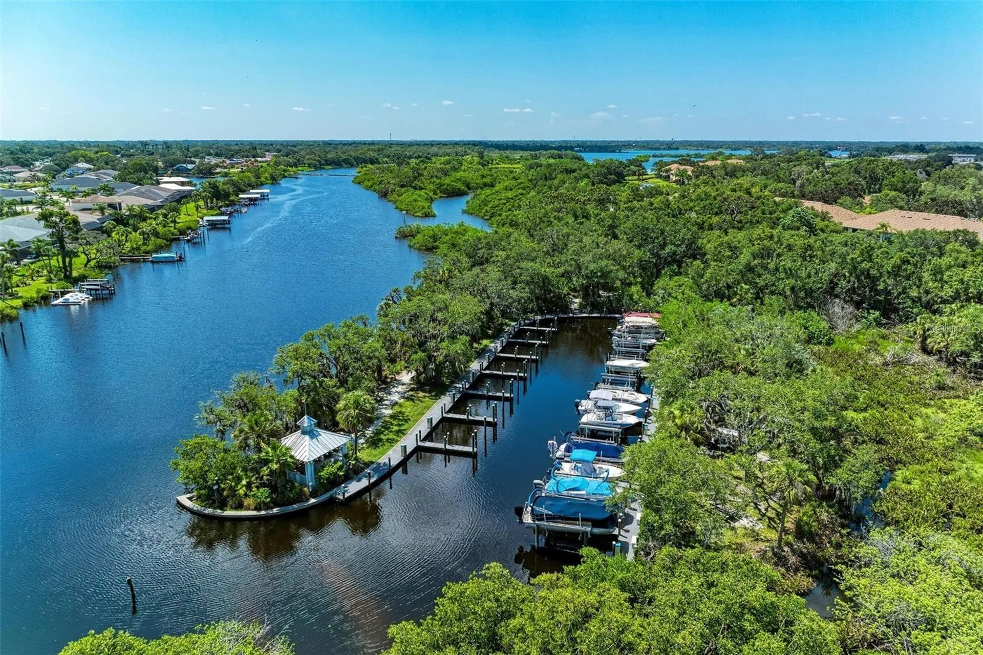 5546 Whitehead Street Bradenton FL 34203