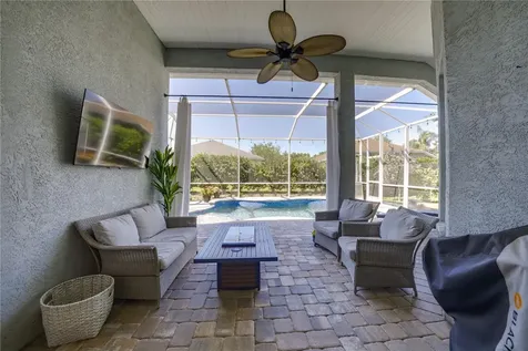 5546 Whitehead Street Bradenton FL 34203
