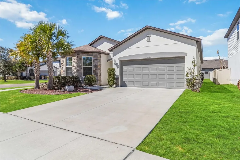 17241 Goldcrest Loop Clermont FL 34714