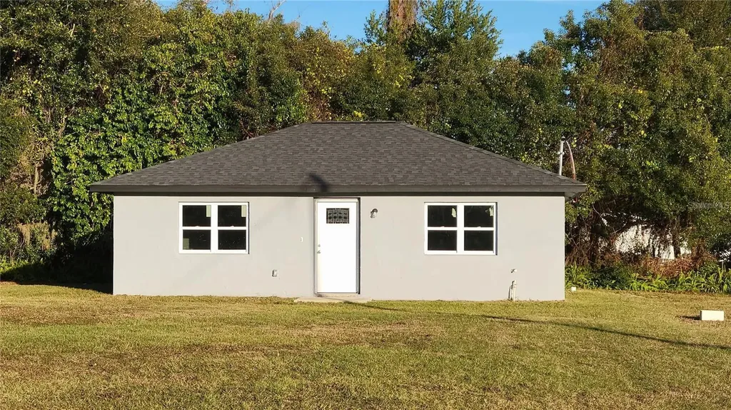 1025 N Clara Avenue Deland FL 32720