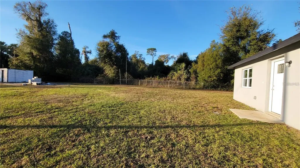 1025 N Clara Avenue Deland FL 32720