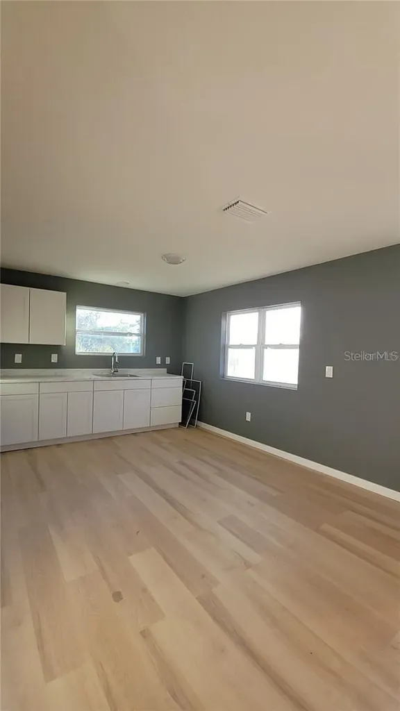 1025 N Clara Avenue Deland FL 32720