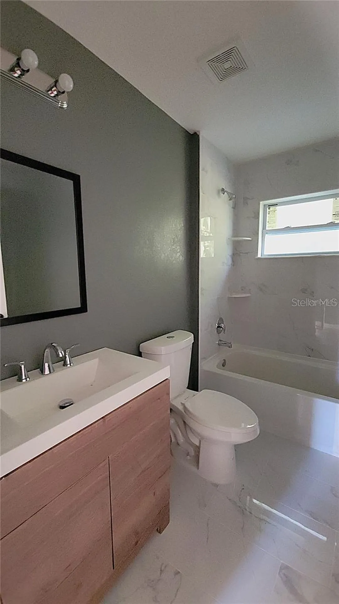1025 N Clara Avenue Deland FL 32720