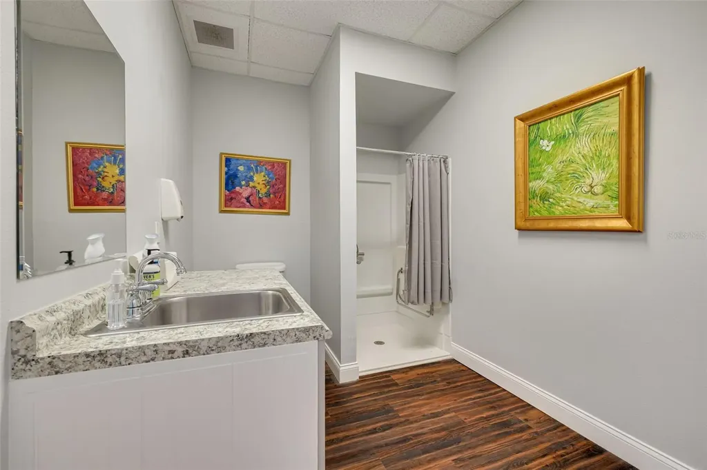 1033 W Bay Drive Largo FL 33770