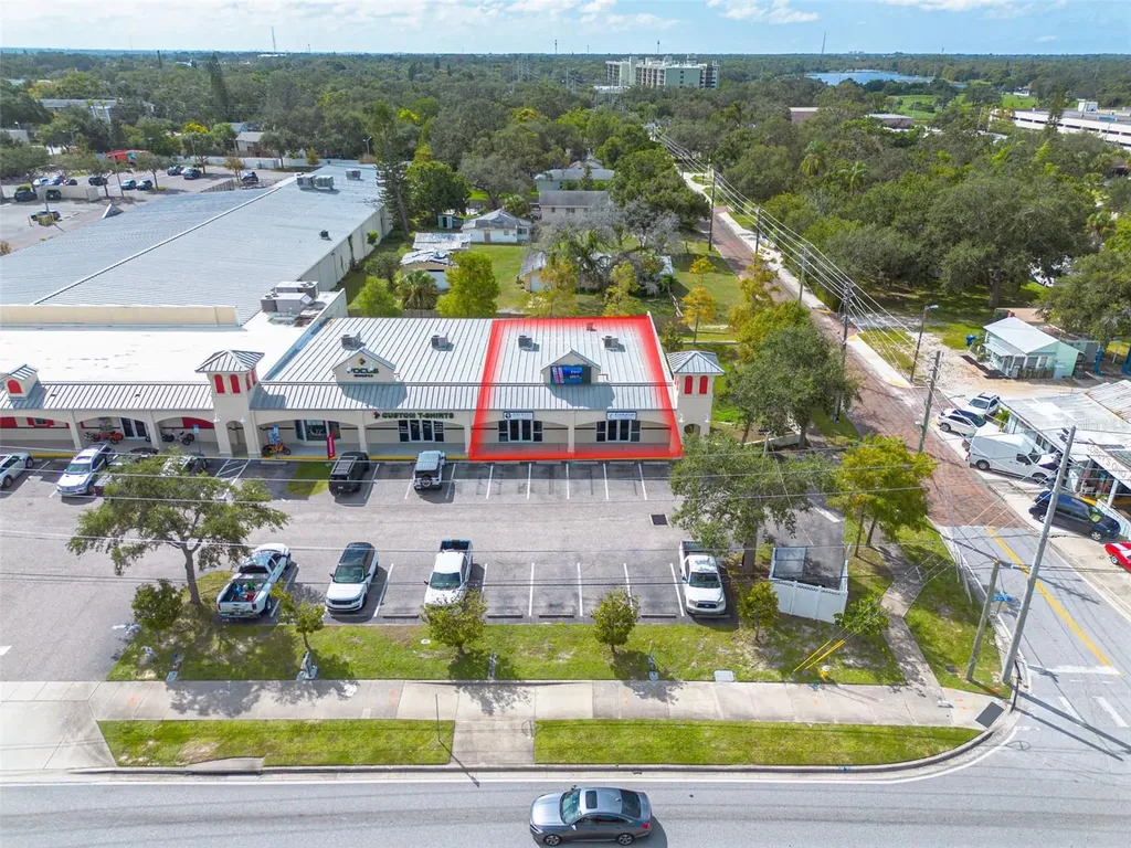 1033 W Bay Drive Largo FL 33770