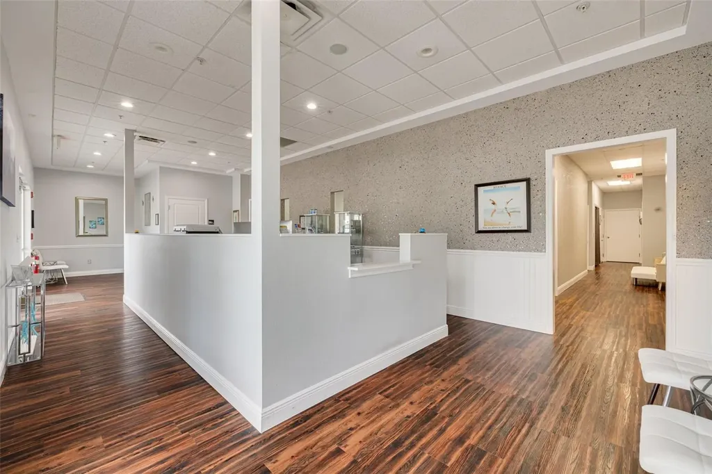 1033 W Bay Drive Largo FL 33770
