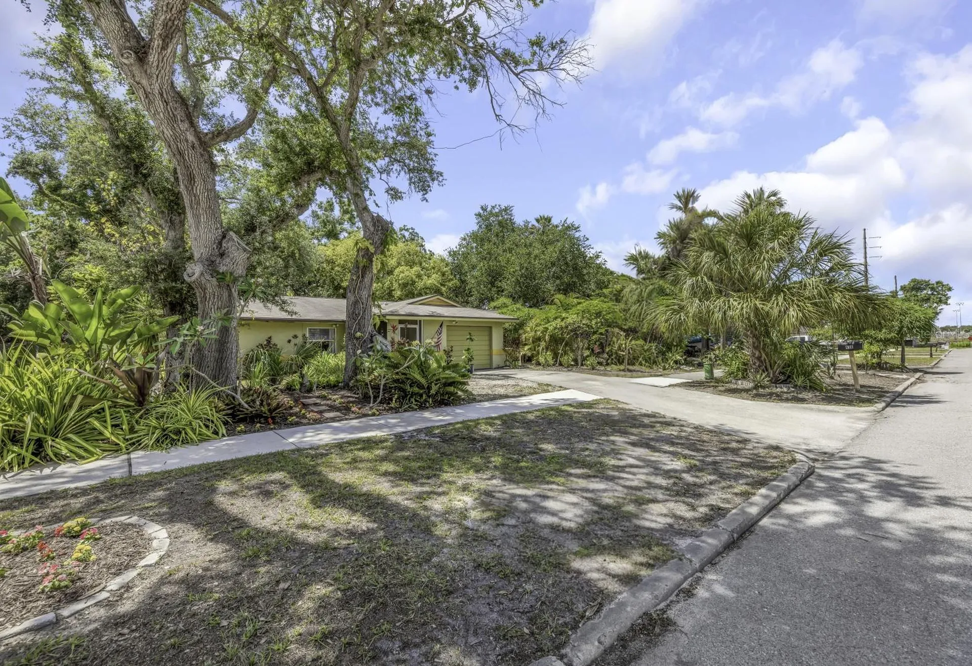 416 N Washington Avenue Clearwater FL 33755