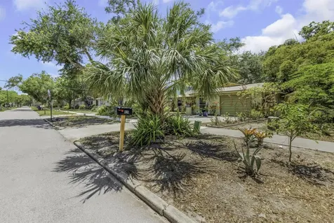 416 N Washington Avenue Clearwater FL 33755