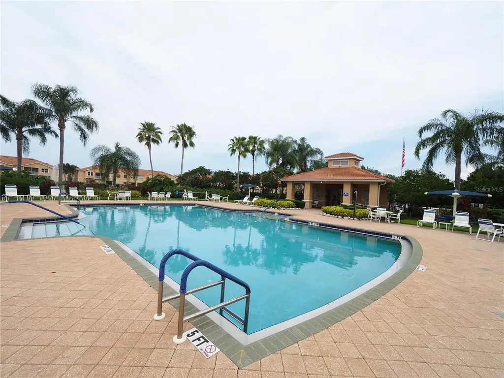 3617 Parkridge Circle Sarasota FL 34243