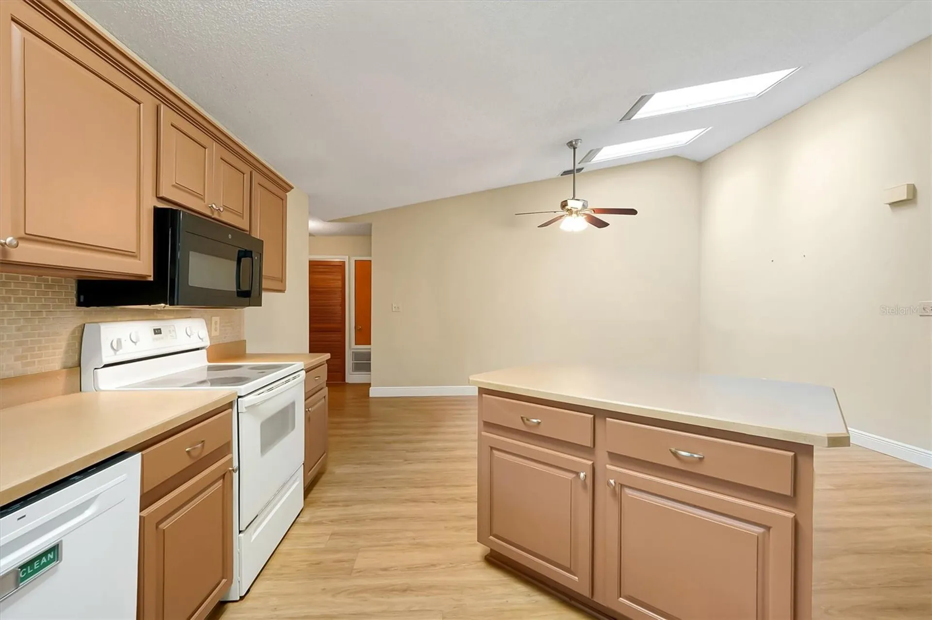 1013 Gammage Point Oviedo FL 32765