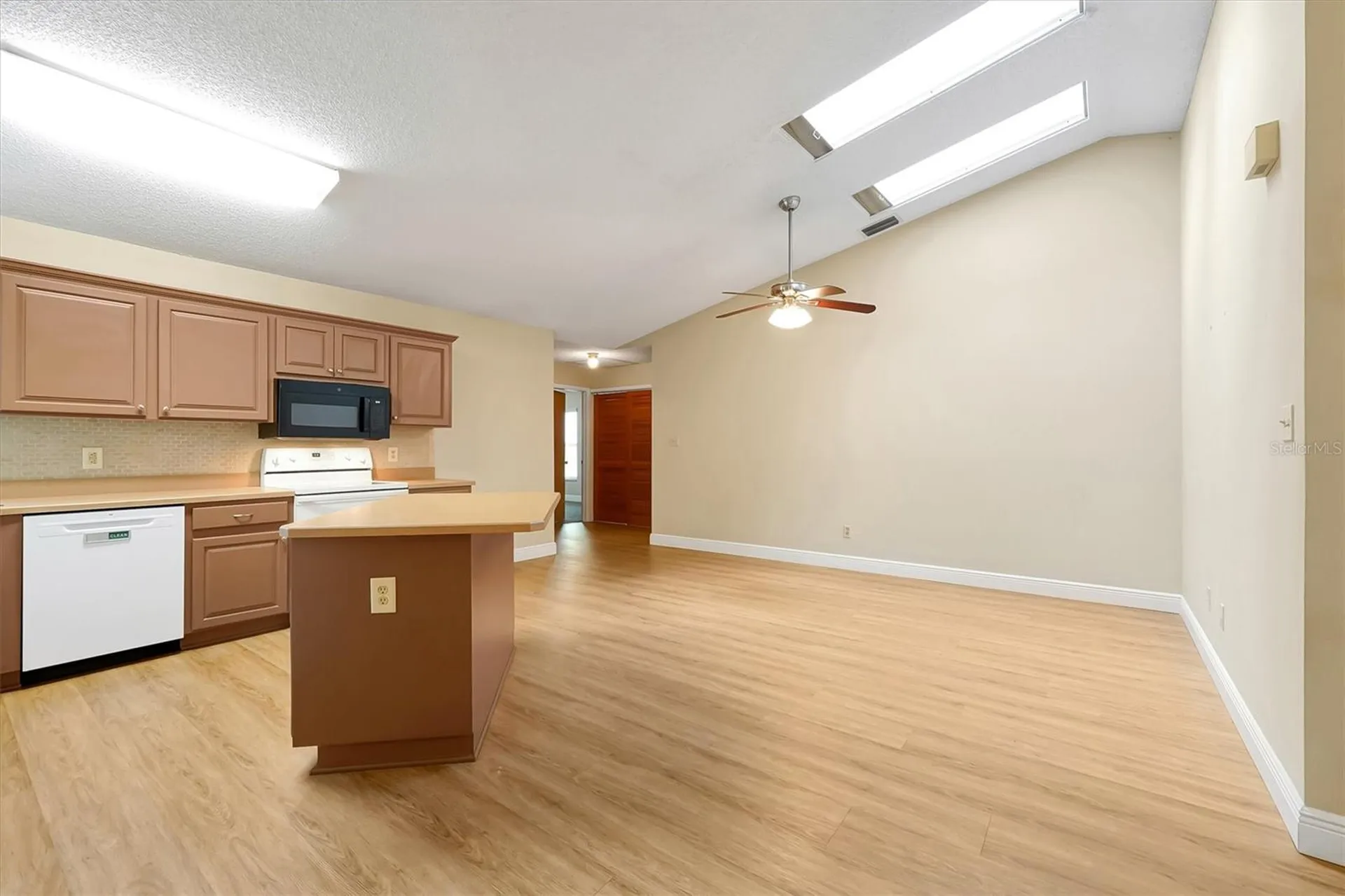 1013 Gammage Point Oviedo FL 32765