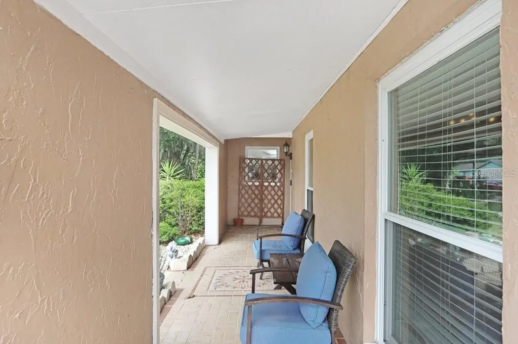 1204 Lady Guinevere Drive Valrico FL 33594