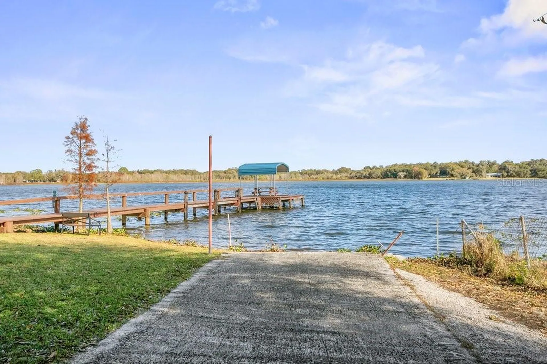 1204 Lady Guinevere Drive Valrico FL 33594