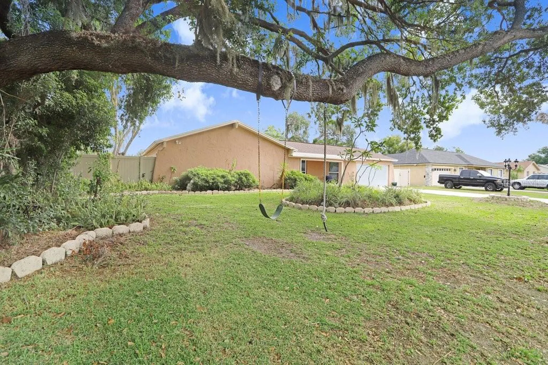 1204 Lady Guinevere Drive Valrico FL 33594