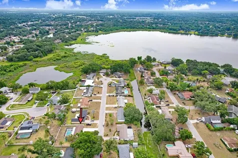 1204 Lady Guinevere Drive Valrico FL 33594