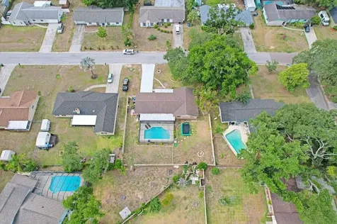 1204 Lady Guinevere Drive Valrico FL 33594