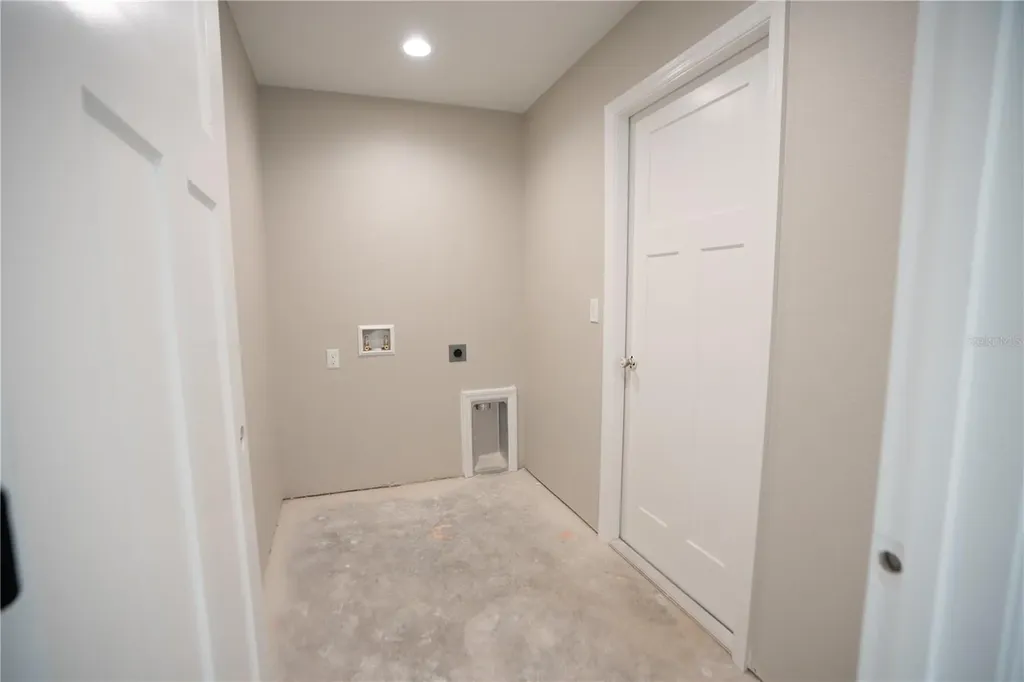 6595 SW 179th Court Road Dunnellon FL 34432