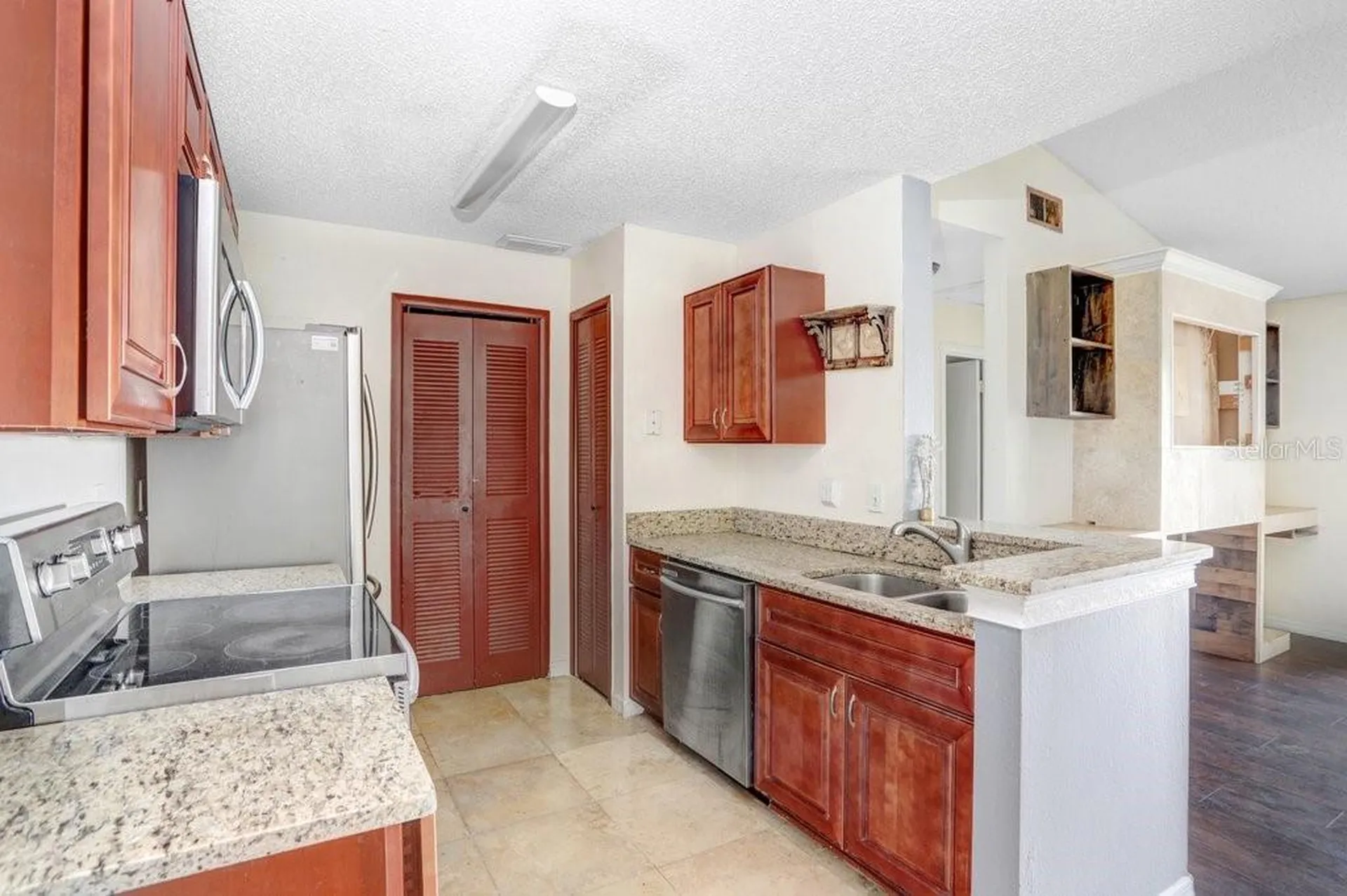 2030 Cascades Boulevard Kissimmee FL 34741