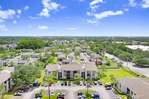 2030 Cascades Boulevard Kissimmee FL 34741