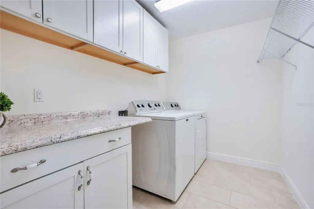 9009 Palm Key Avenue Oldsmar FL 34677