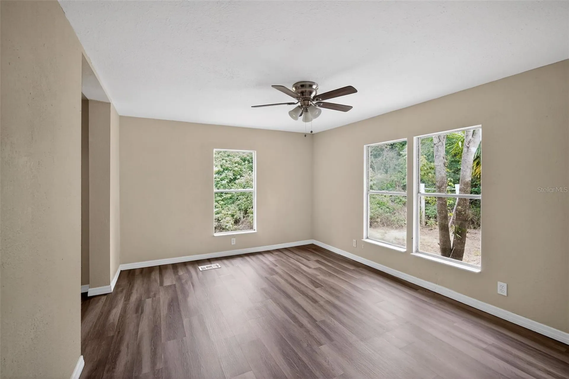 3302 Peachtree Hill Road Lakeland FL 33801