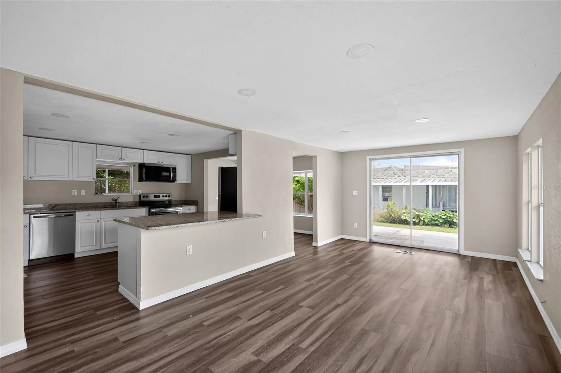 3302 Peachtree Hill Road Lakeland FL 33801