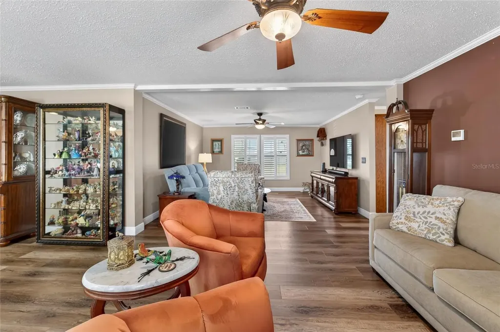 10039 Sterling Avenue Dade City FL 33525