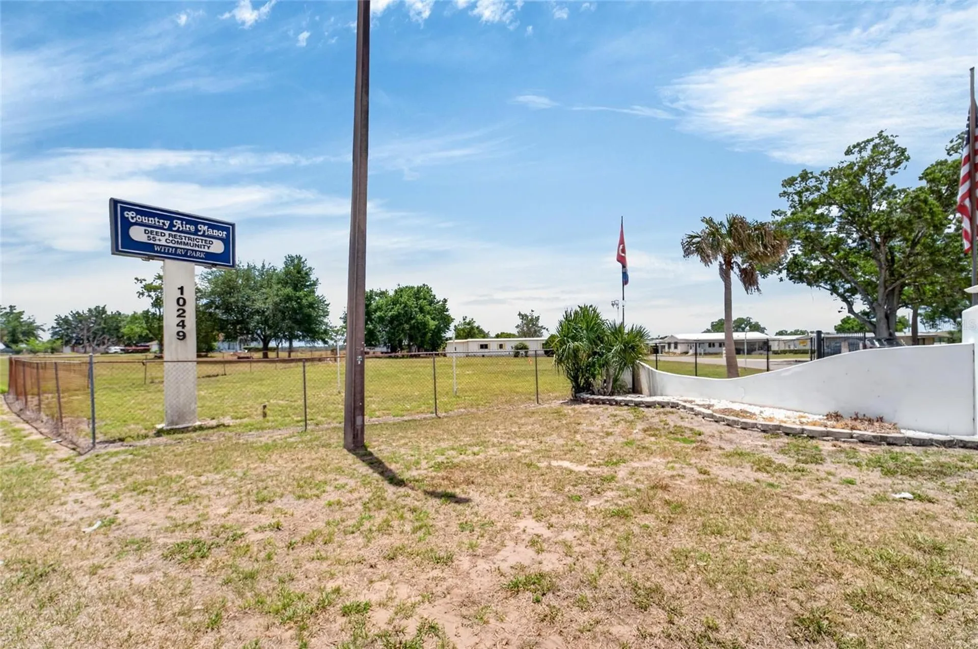 10039 Sterling Avenue Dade City FL 33525