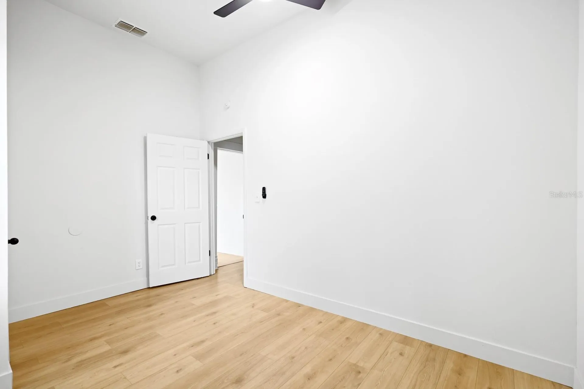 2006 E Columbus Drive Tampa FL 33605