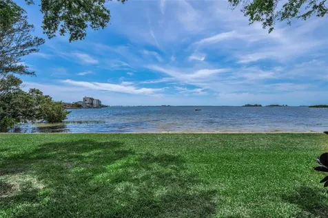 2700 Bayshore Boulevard Dunedin FL 34698
