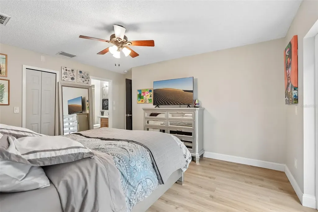 1525 Kestrel Way Brandon FL 33511
