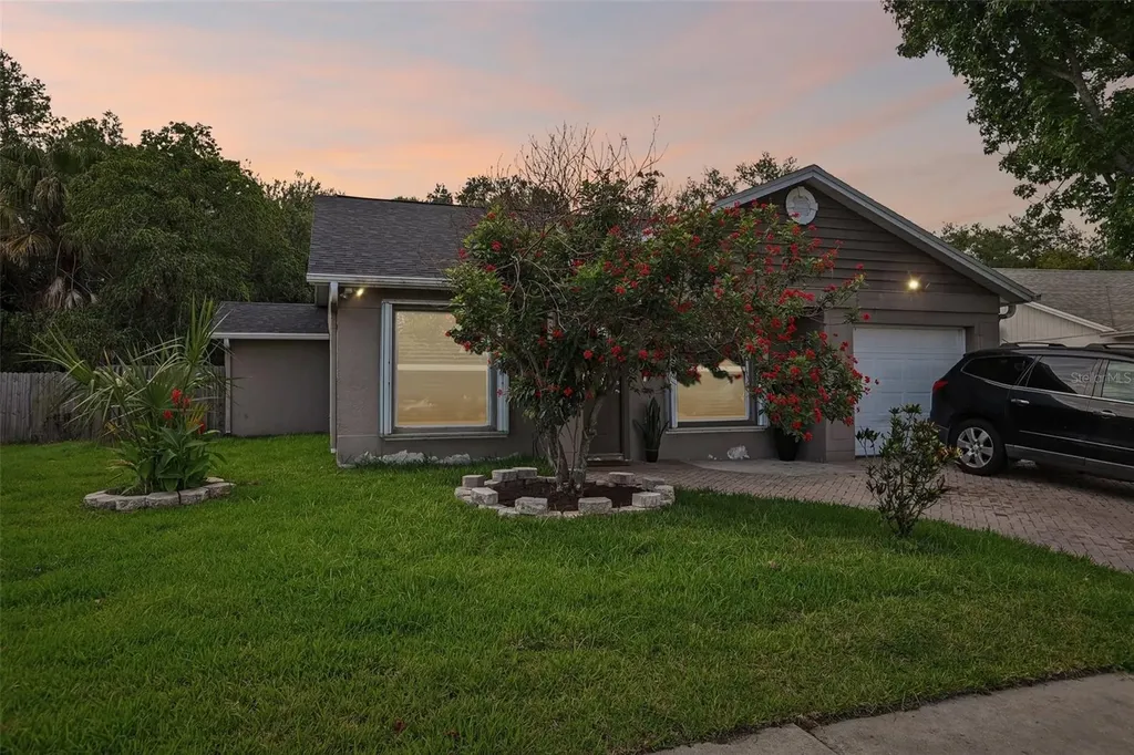 1525 Kestrel Way Brandon FL 33511