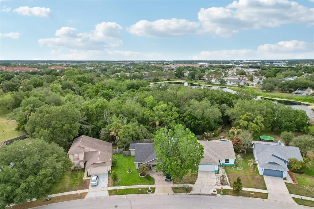 1525 Kestrel Way Brandon FL 33511