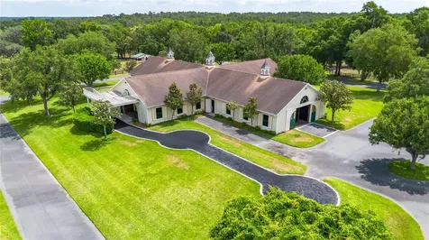 6157 W Highway 329 Reddick FL 32686