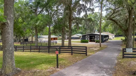 6157 W Highway 329 Reddick FL 32686