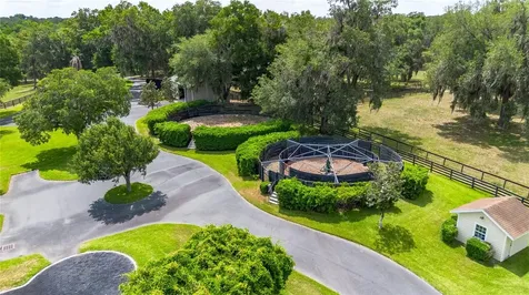 6157 W Highway 329 Reddick FL 32686