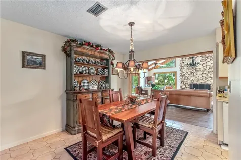 6157 W Highway 329 Reddick FL 32686