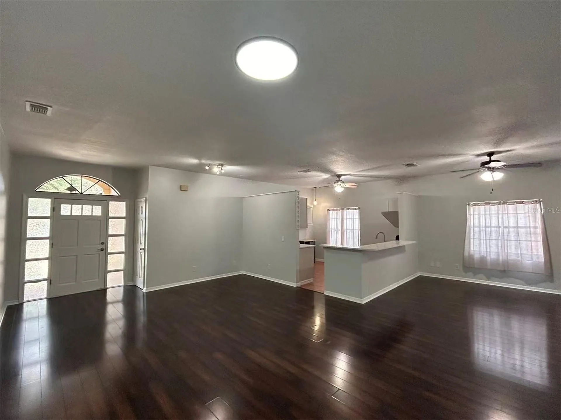1046 Whittier Circle Oviedo FL 32765