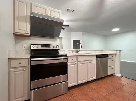 1046 Whittier Circle Oviedo FL 32765