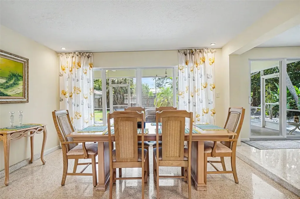413 Pameto Road Nokomis FL 34275