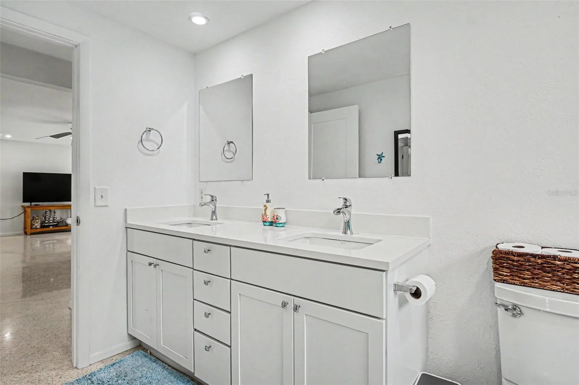 413 Pameto Road Nokomis FL 34275