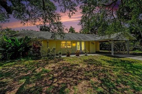 413 Pameto Road Nokomis FL 34275