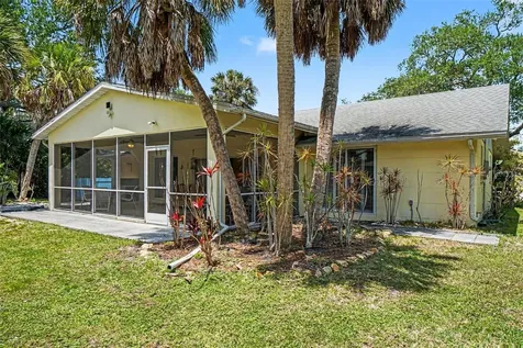 413 Pameto Road Nokomis FL 34275